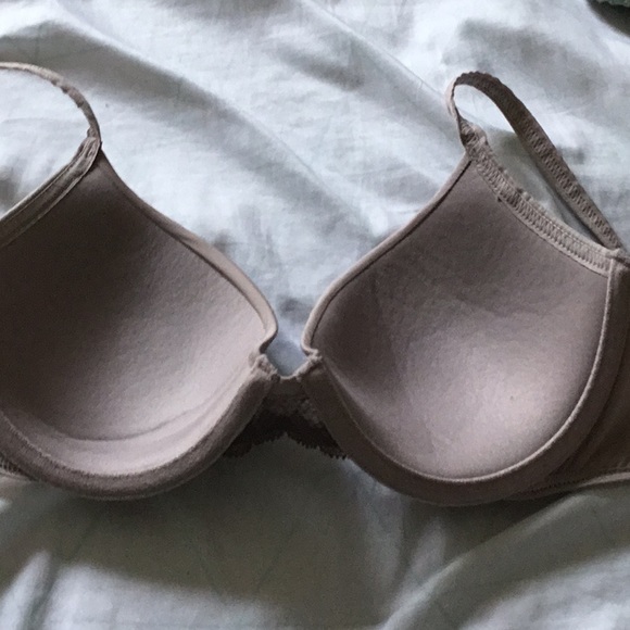 Bra - Picture 2 of 3